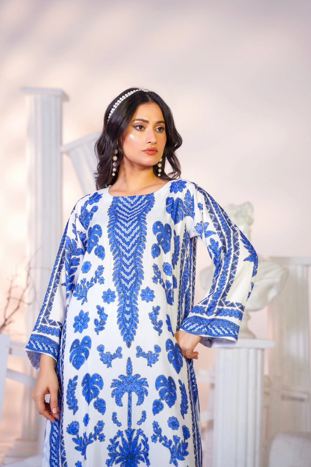 FC-D022 | 2-Piece Festive Silk Suit