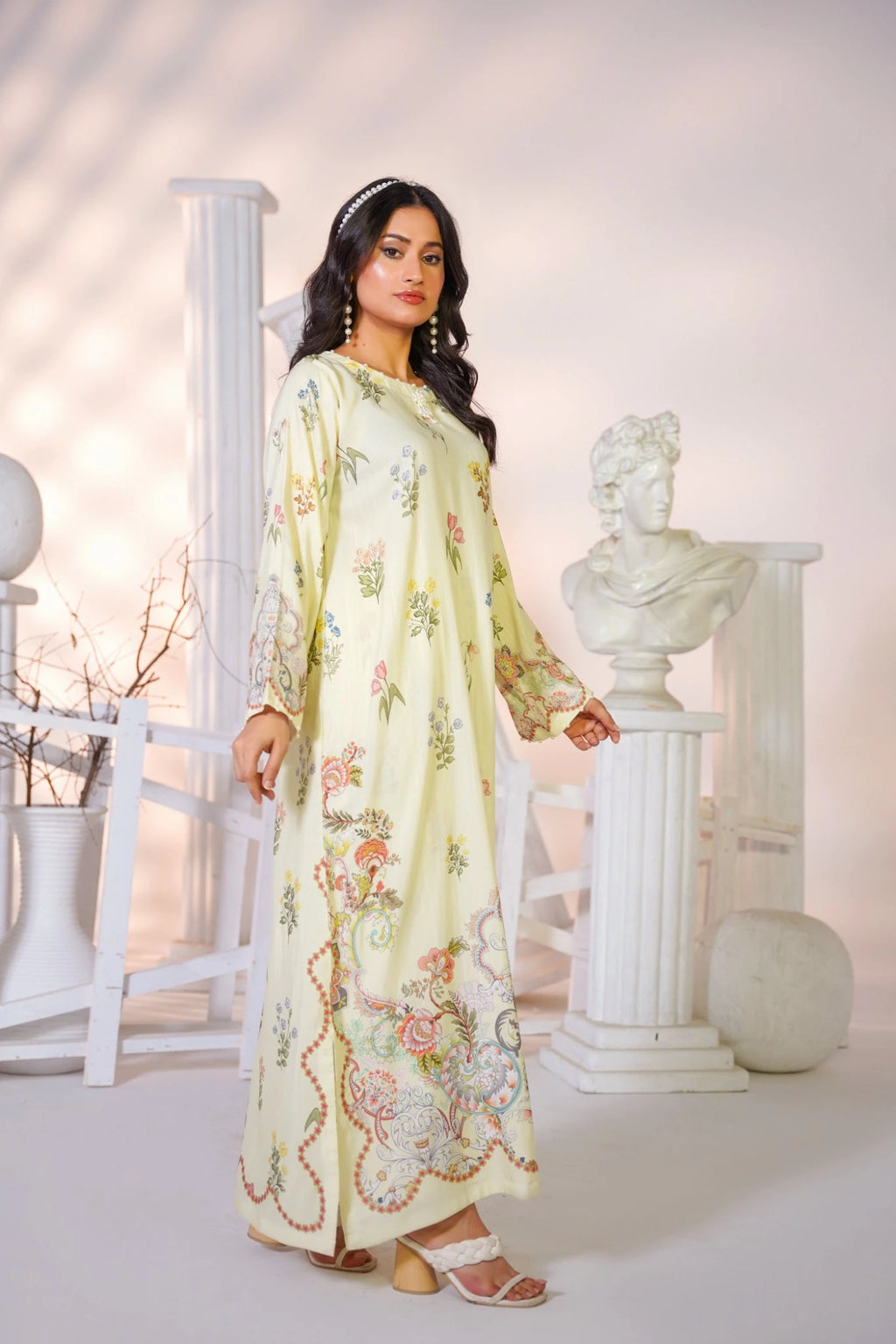 FC-D029 | 2-Piece Festive Silk Suit