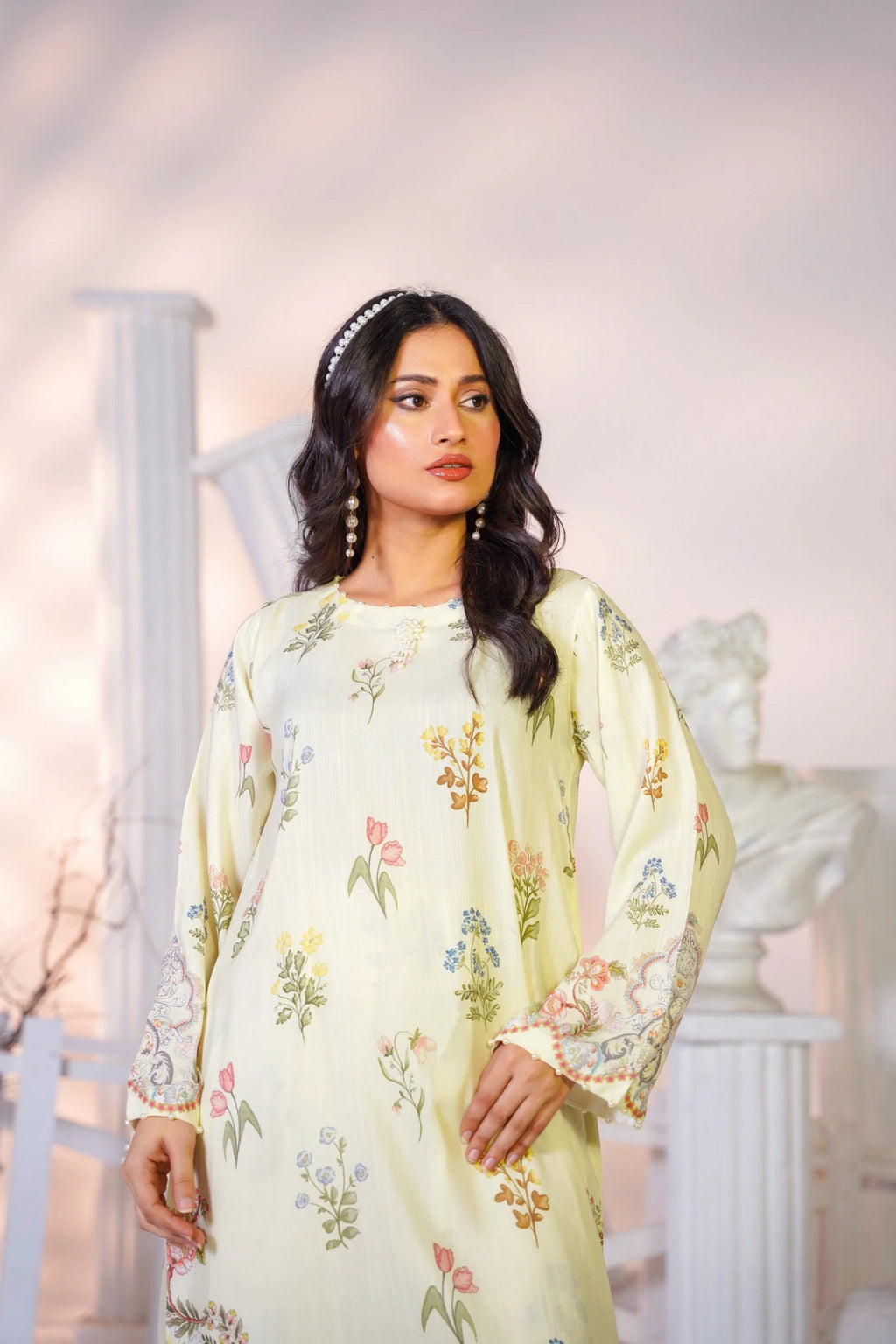 FC-D029 | 2-Piece Festive Silk Suit