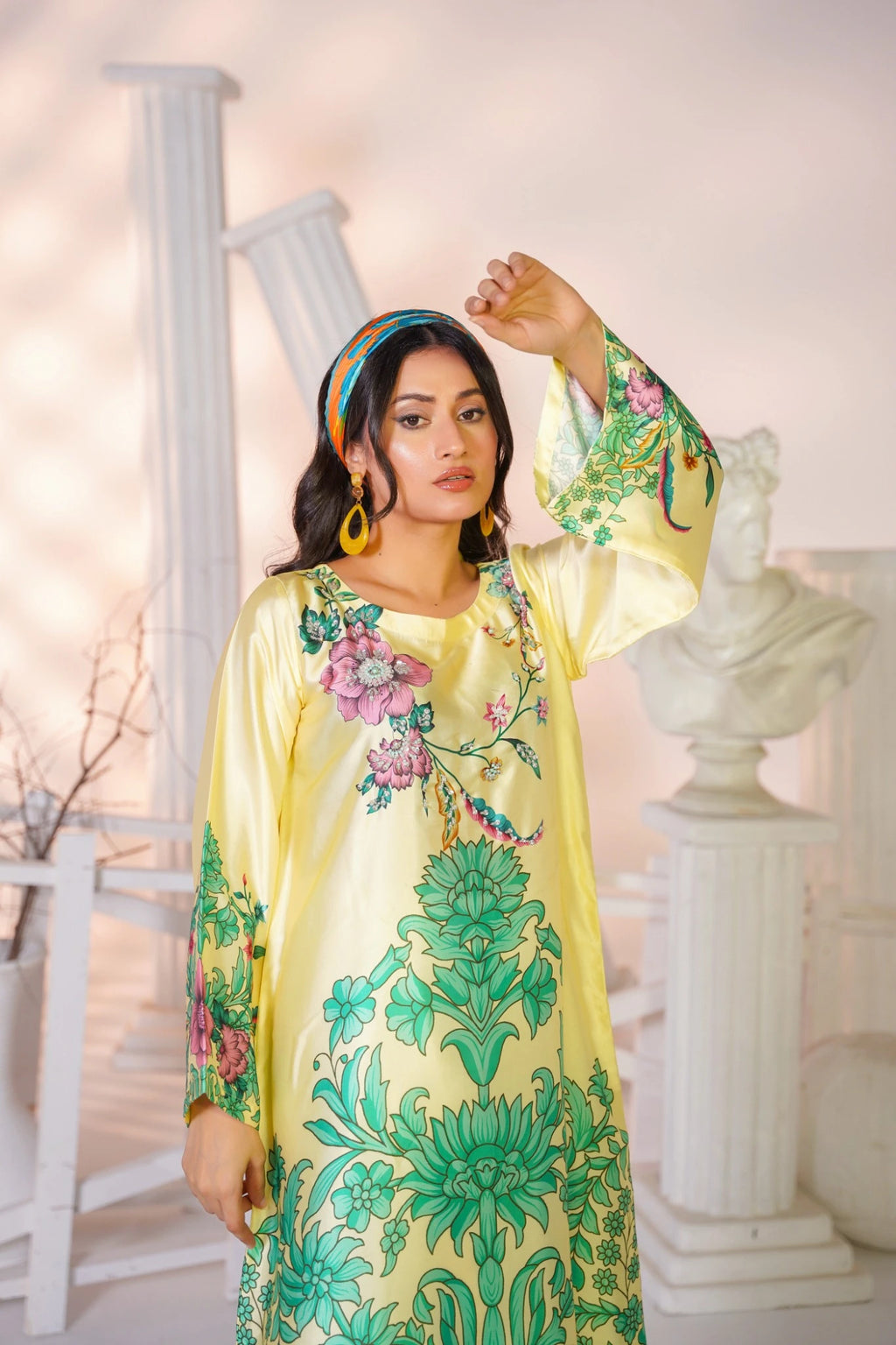 FC-D026 | 2-Piece Festive Silk Suit