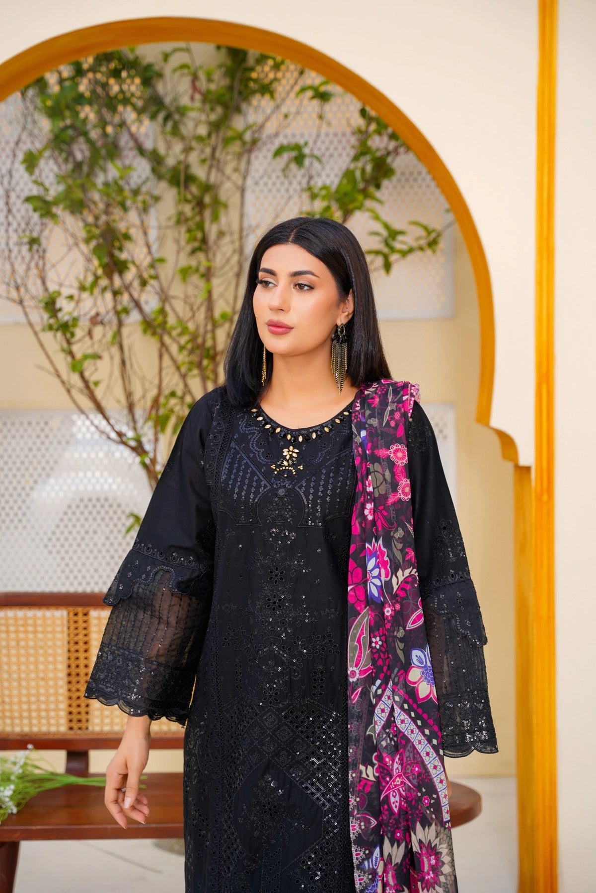 FC-D004 |  3-Piece Festive Lawn Suit