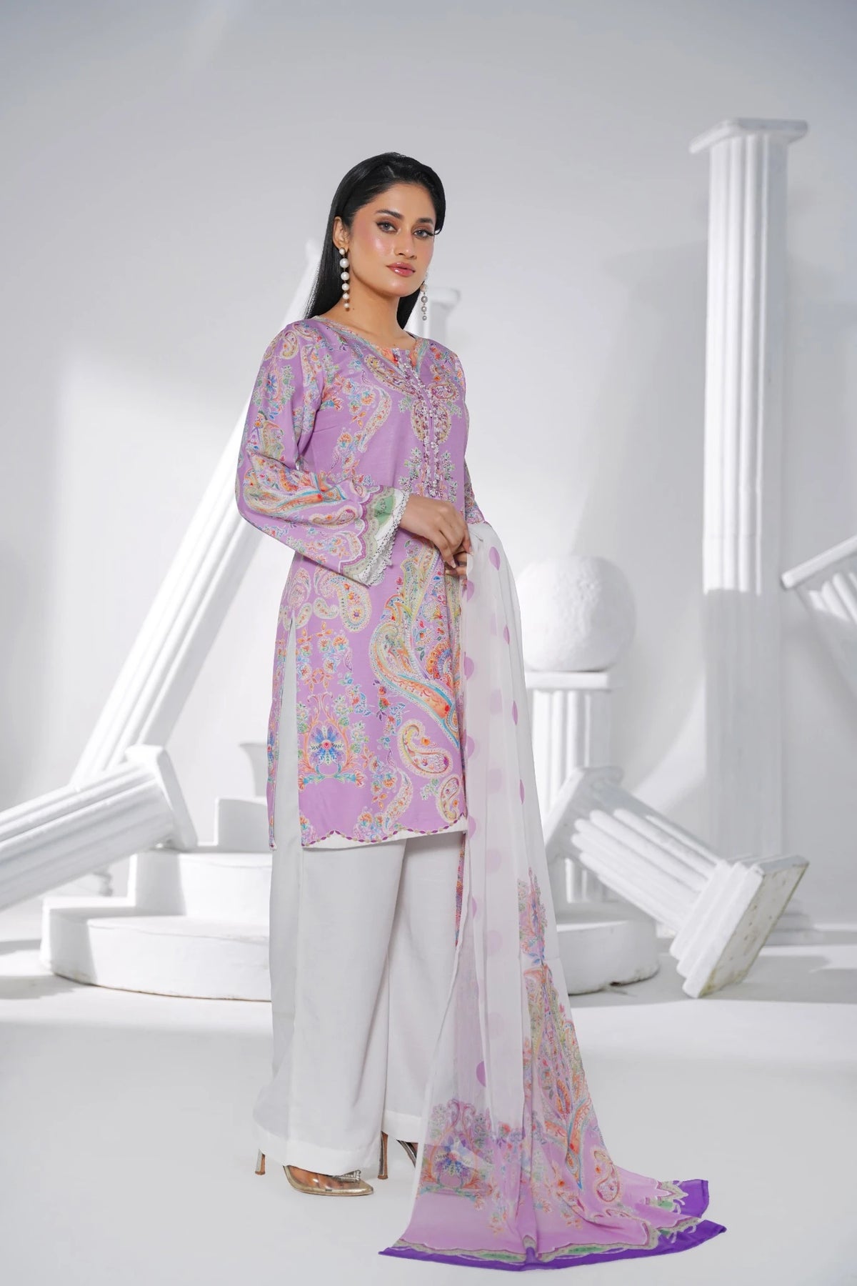 FC-D019 | 3-Piece Festive Silk Suit