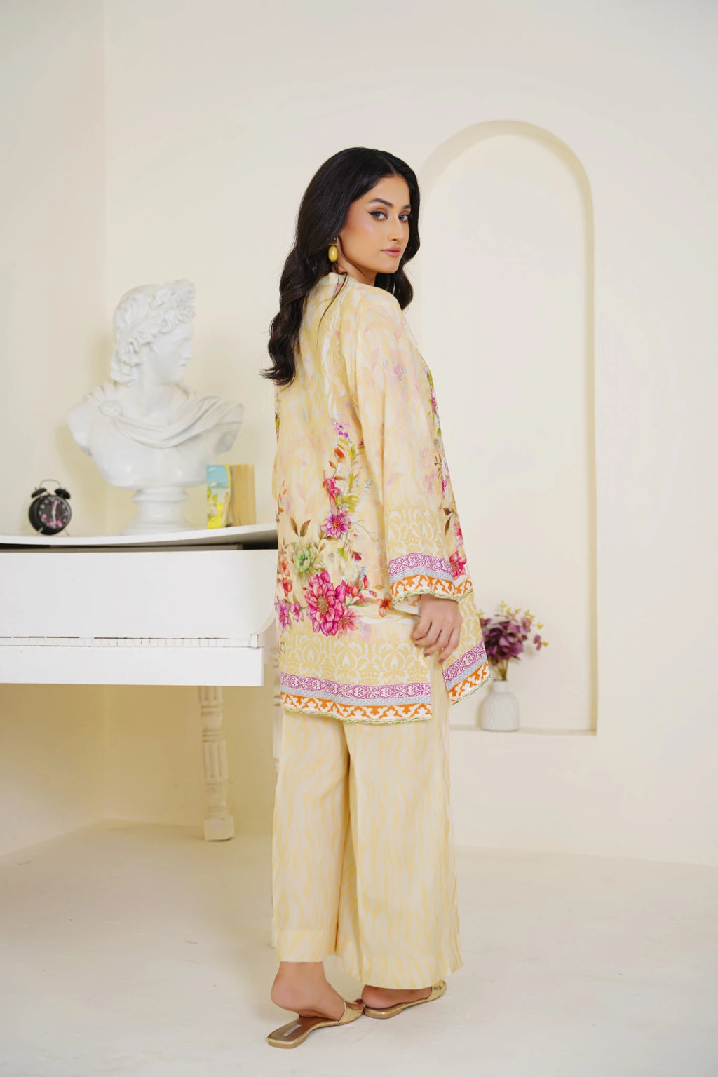 SC-A012 | 2-Piece Co-Ord Set
