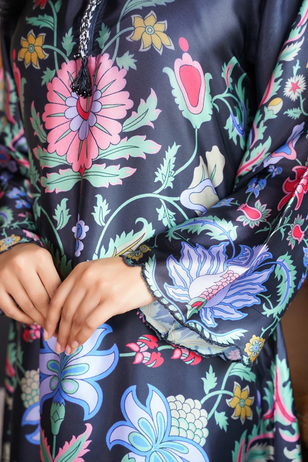 FC-D013 | 2-Piece Festive Silk Suit