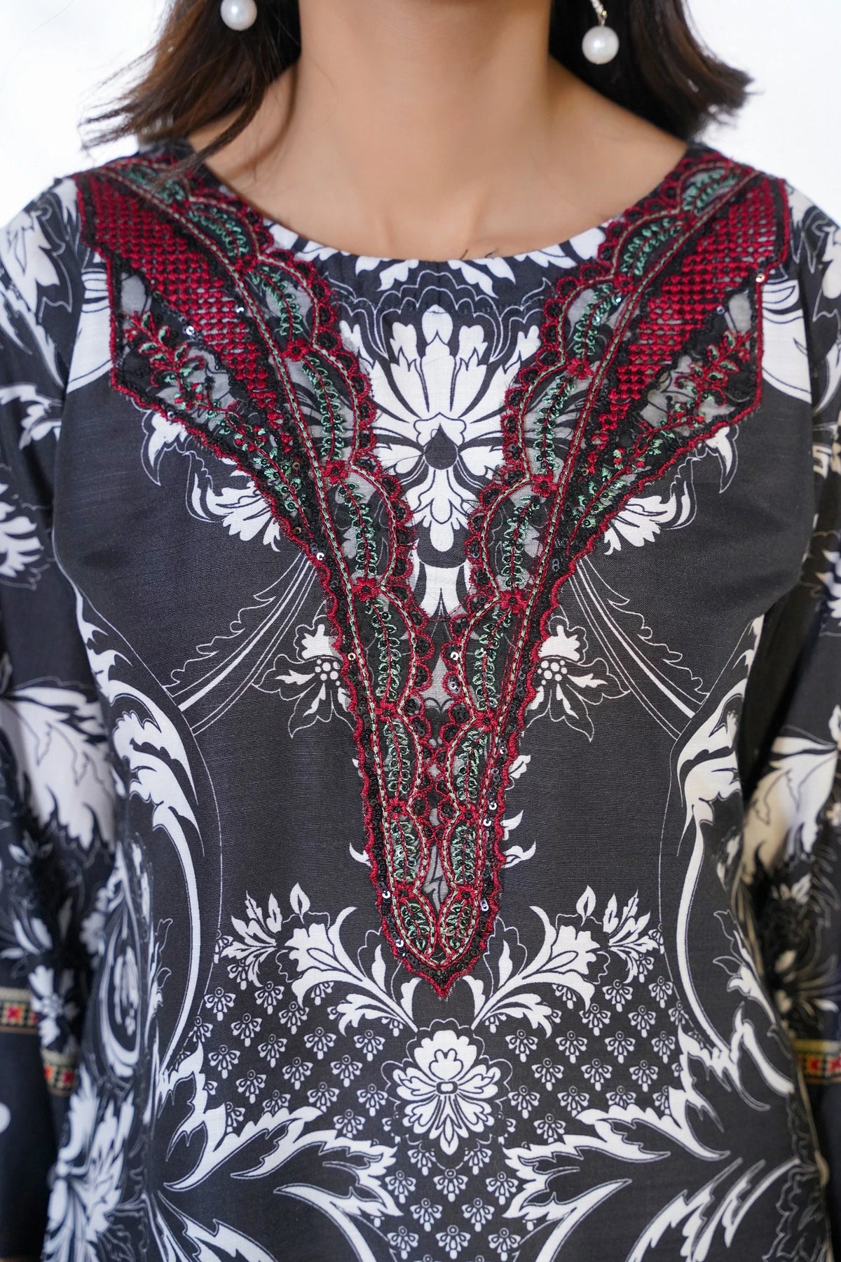 FC-D010 | 3-Piece Festive Silk Suit