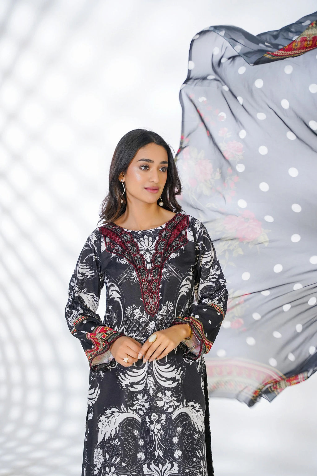 FC-D010 | 3-Piece Festive Silk Suit