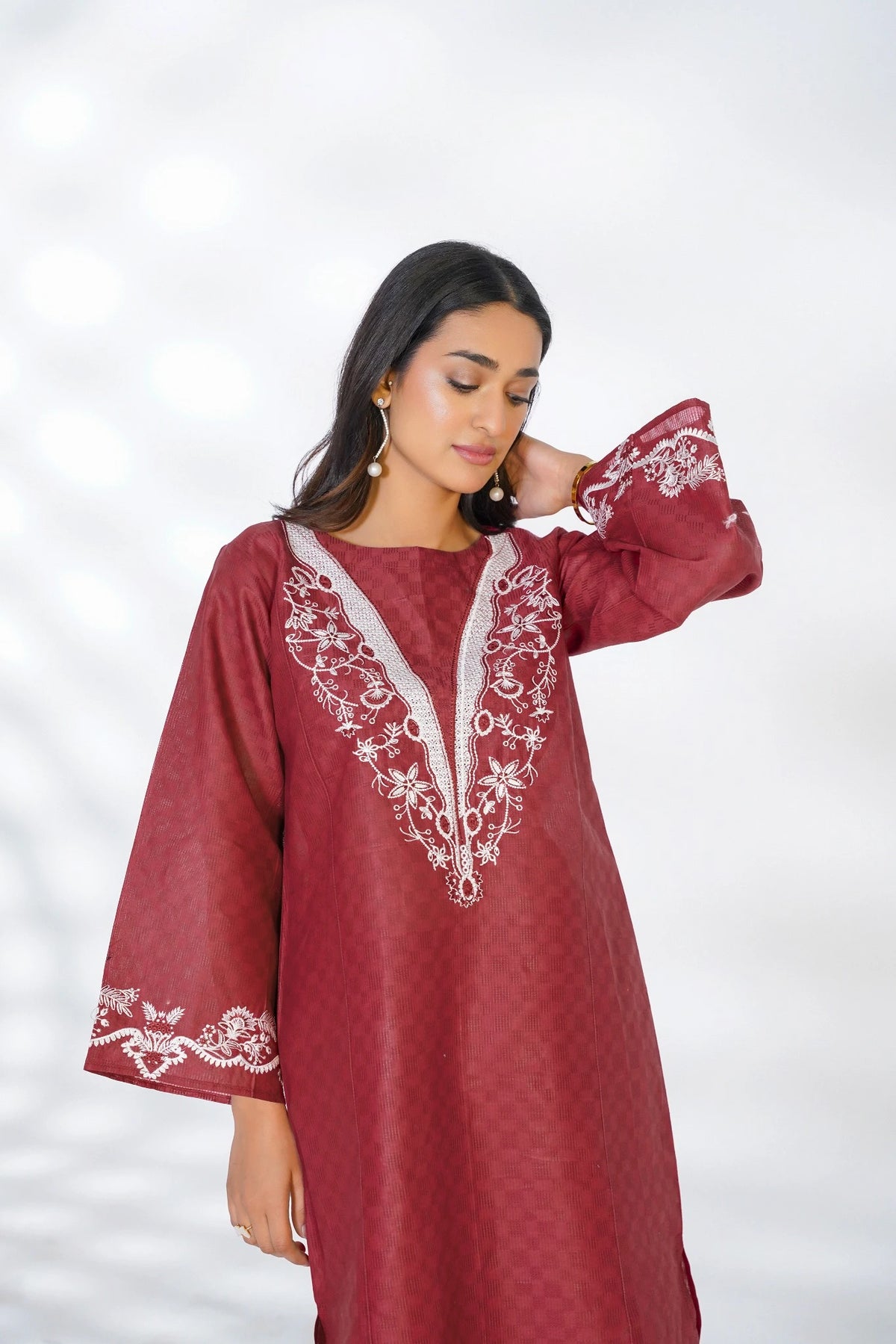 FC-D009 | 2-Piece Festive Lawn Suit