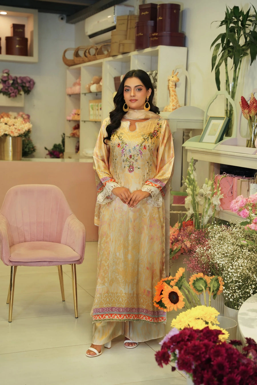 FC-D018 | 3-Piece Festive Silk Suit