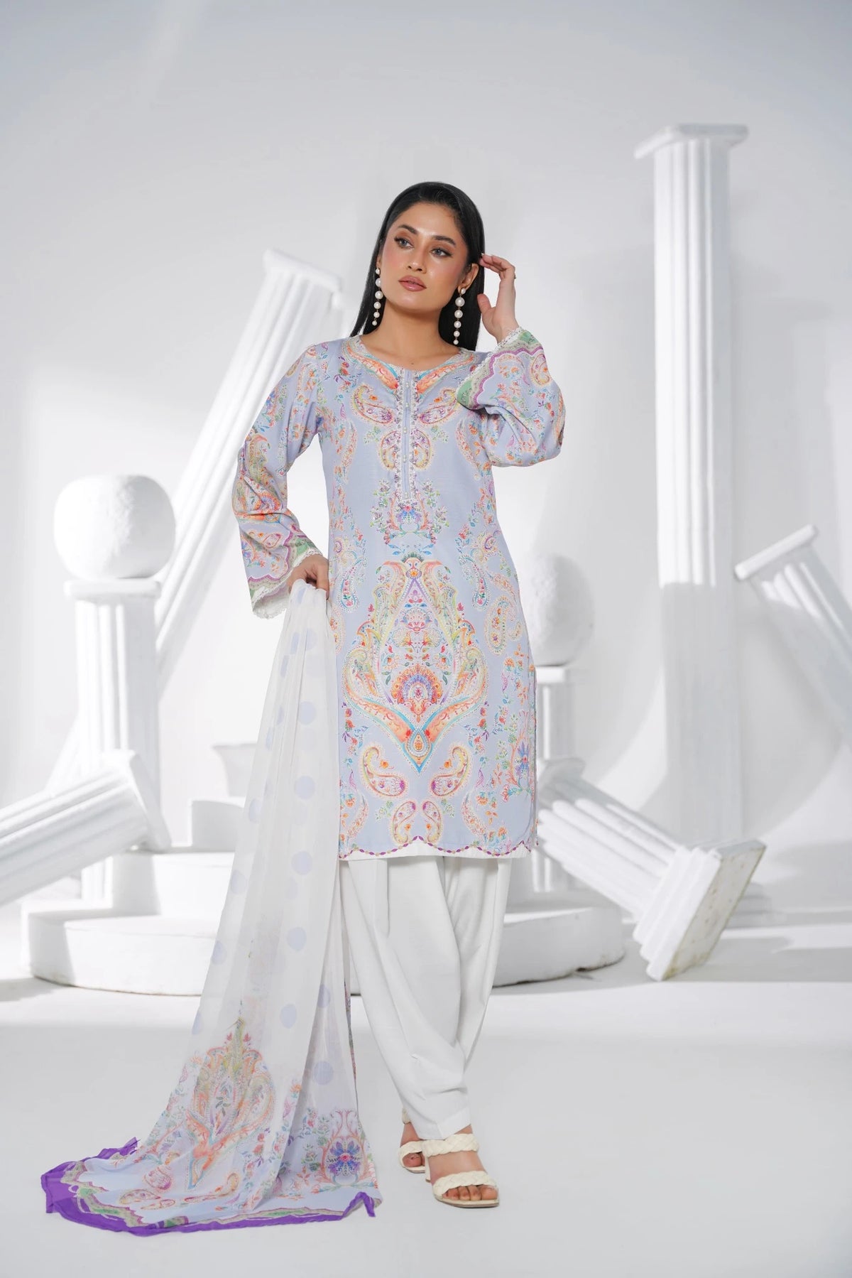 FC-D021 | 3-Piece Festive Silk Suit